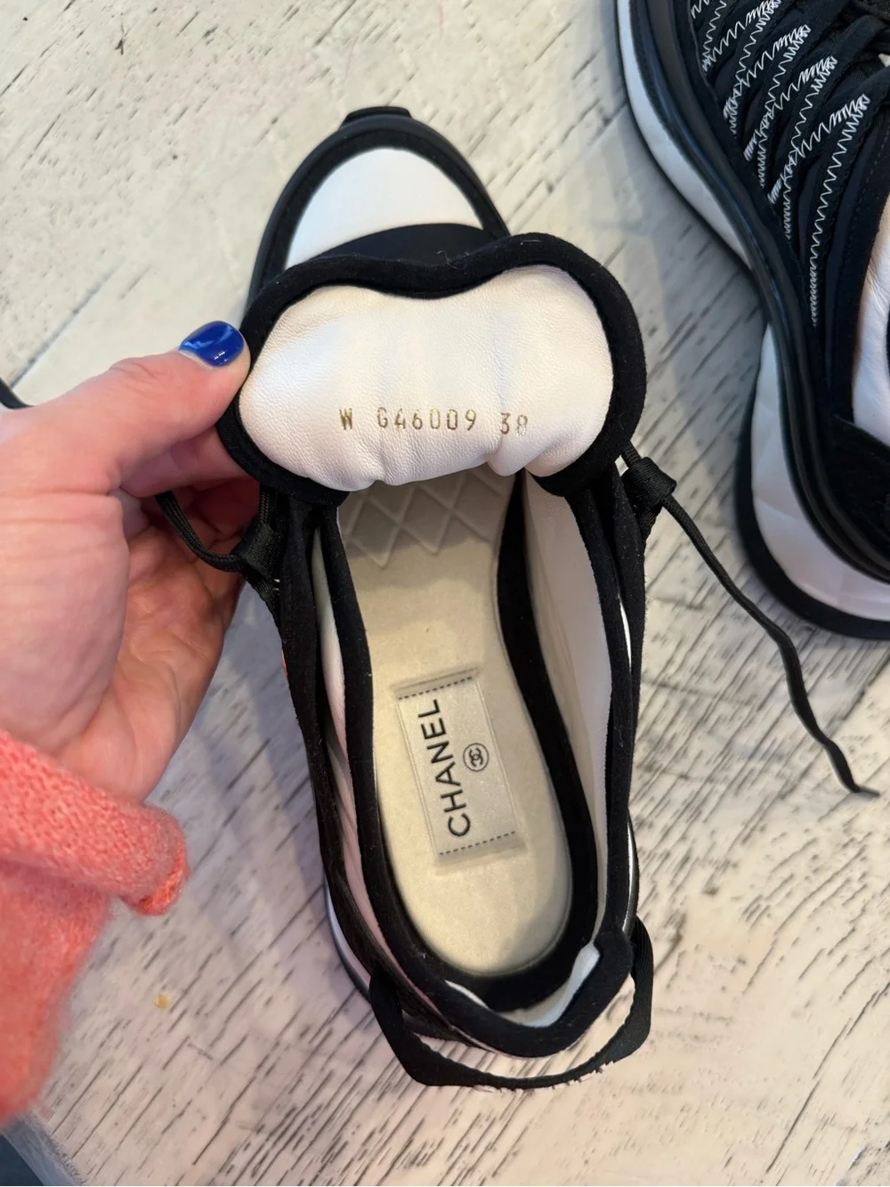 CHANEL Chunky Interlocking CC Logo Sneakers 38 LIKE NEW